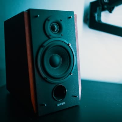 Bluetooth portativ kolonka